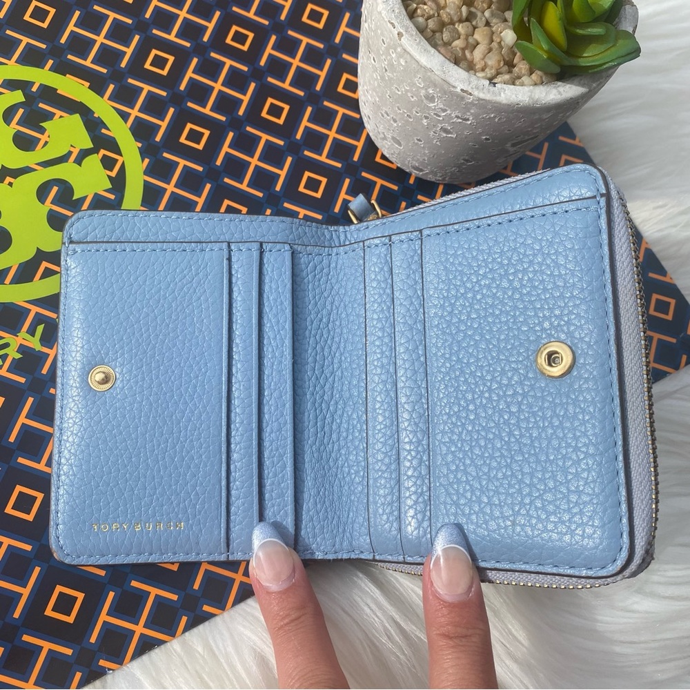 Tory Burch blue Britten mini wallet - Picture 4 of 7
